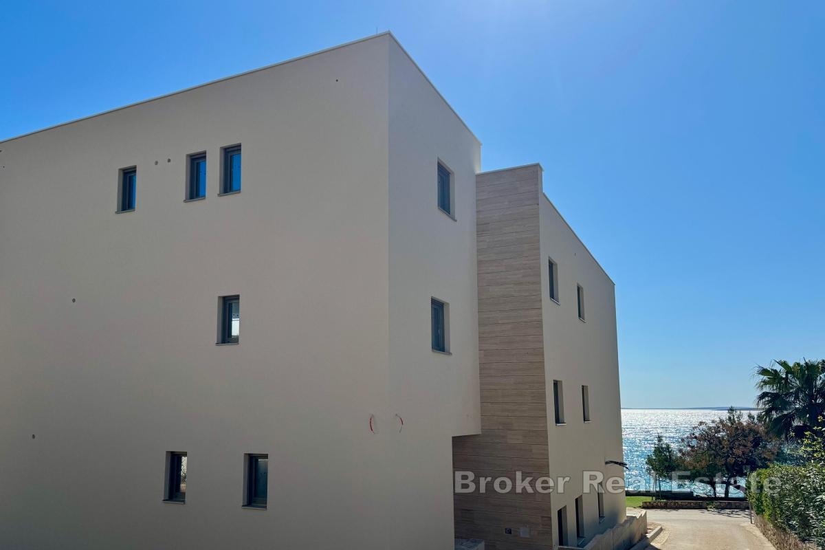 Jednosoban stan u prvom redu do mora