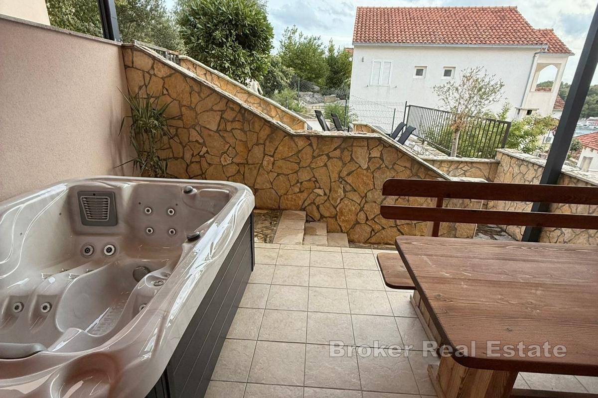 Квартира с одной спальней и джакузи