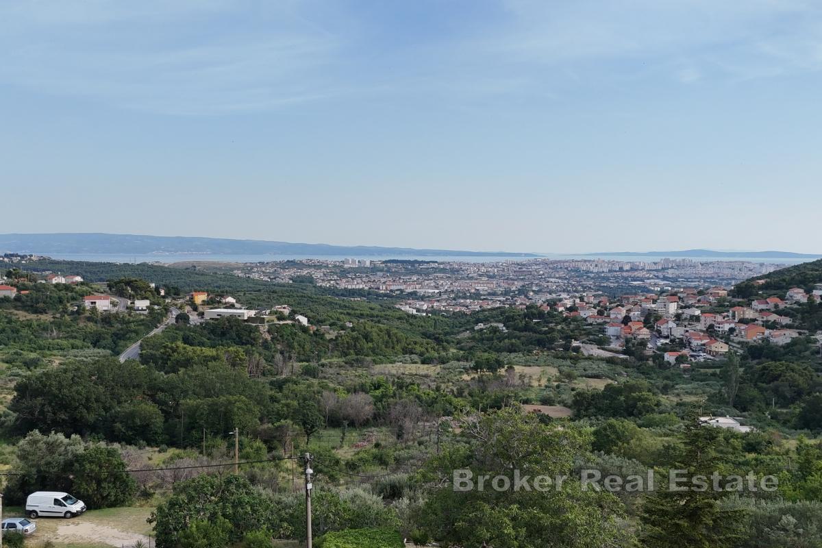 Građevinsko zemljište s panoramskim pogledom na more