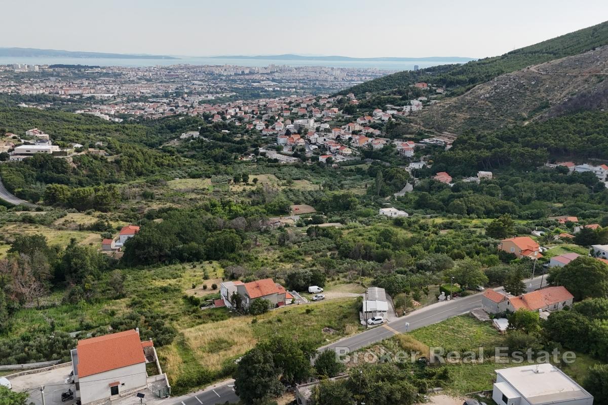Građevinsko zemljište s panoramskim pogledom na more