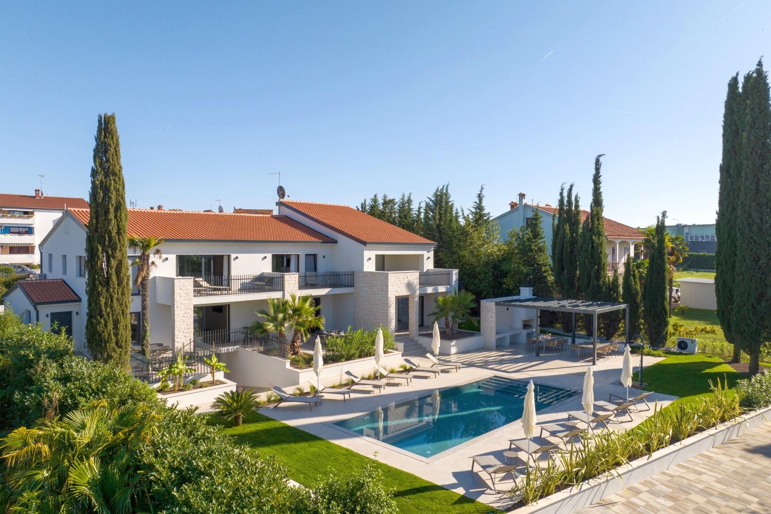 Moderne Villa mit außergewöhnlichem Potenzial