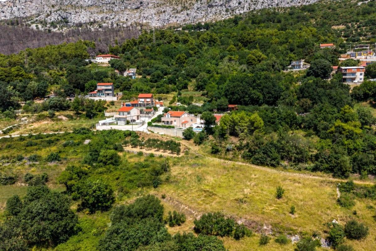 Atraktivno građevinsko zemljište