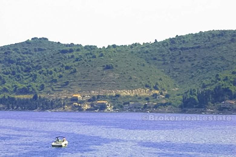 Land with sea view - island of Vis