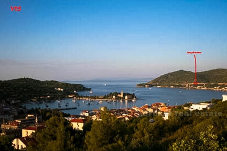 Land with sea view - island of Vis