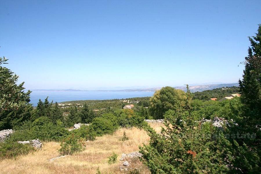 Ostrov Hvar, stavební pozemek