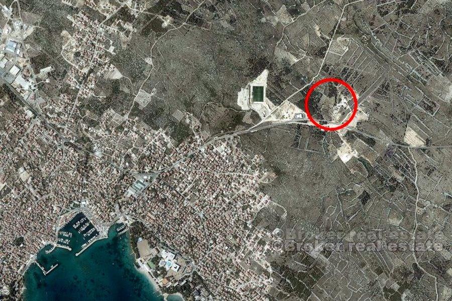 nær Sibenik, byggetomt for forretningsformål