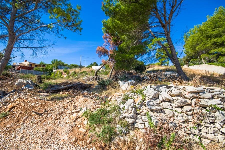 øya Solta. Building land