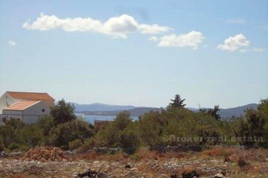 Pakostane, terrain constructible