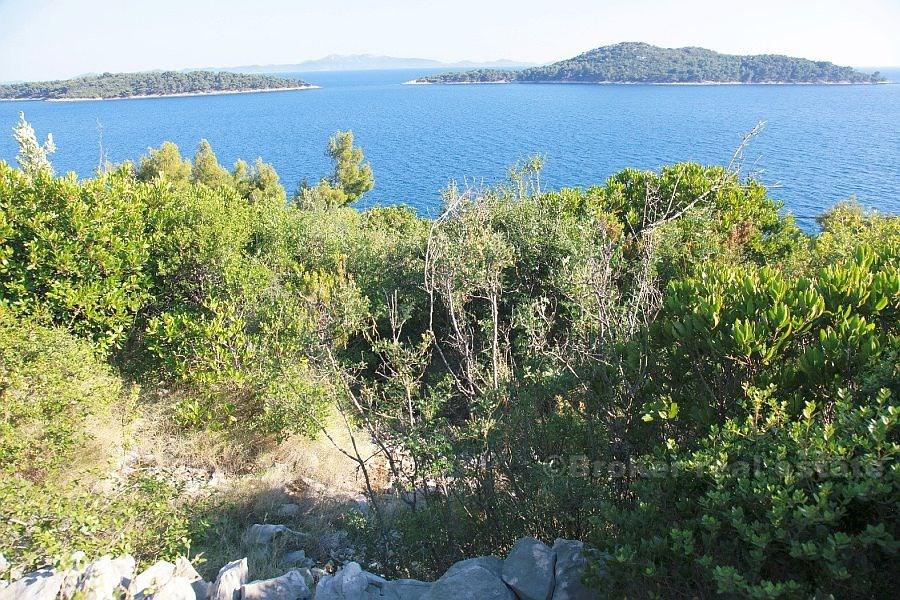 Île Korcula. Terrain à batir