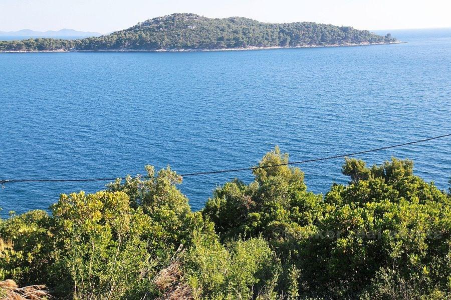Île Korcula. Terrain à batir