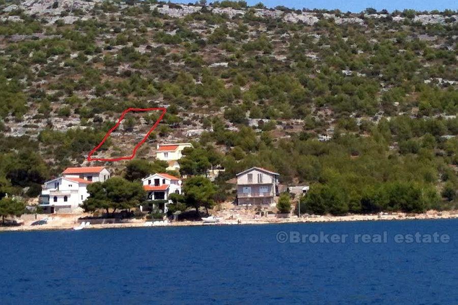 ön Kaprije. Bygga mark