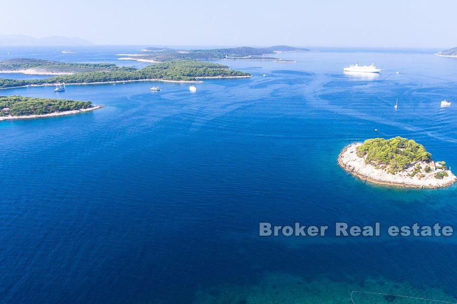 Wyspa Hvar, działka budowlana z widokiem na morze