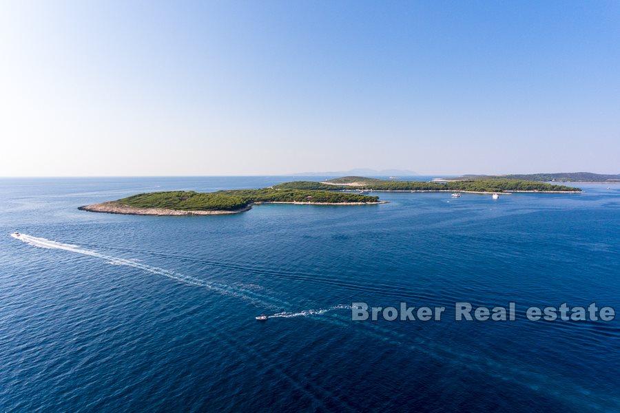 Wyspa Hvar, działka budowlana z widokiem na morze