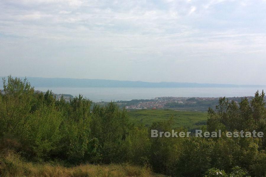 Near Split, Solin, building land with sea view