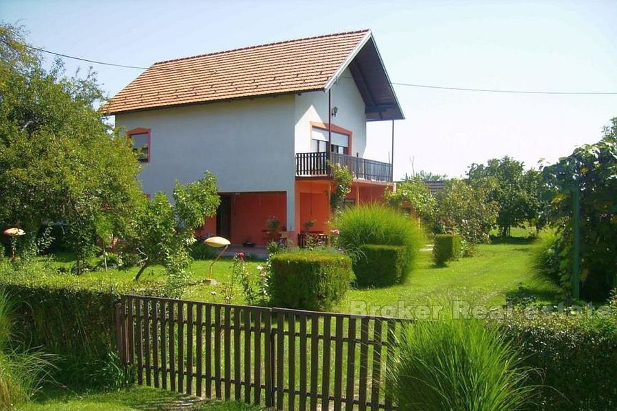 Zagreb area, house with large plot of land