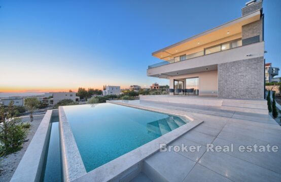 001-2030-86-primosten-luxury-villa-with-swimming-pool-for-sale