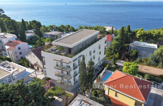 Split, Meje – Moderne Vierzimmerwohnung in ruhiger Lage
